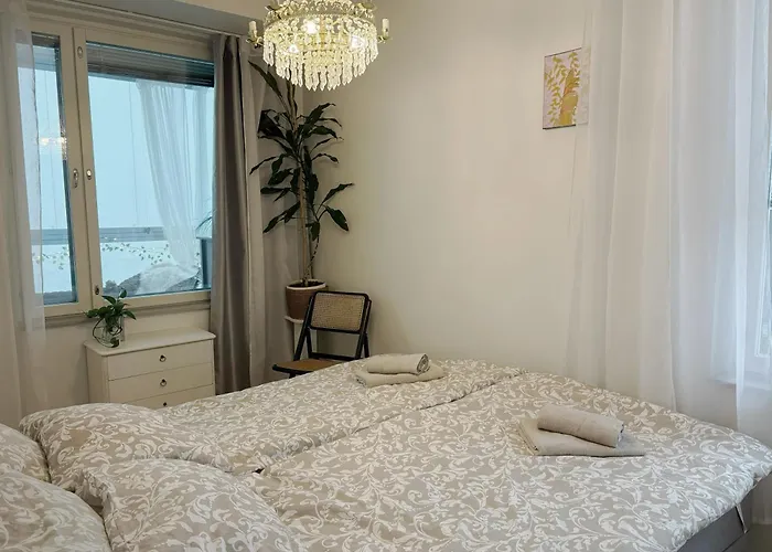 Cozy Modern For 3 - Near Mall Of Tripla